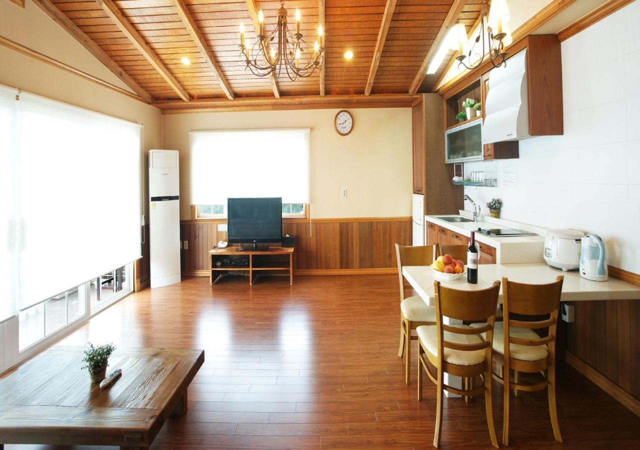 Uts Village Jeju Extérieur photo