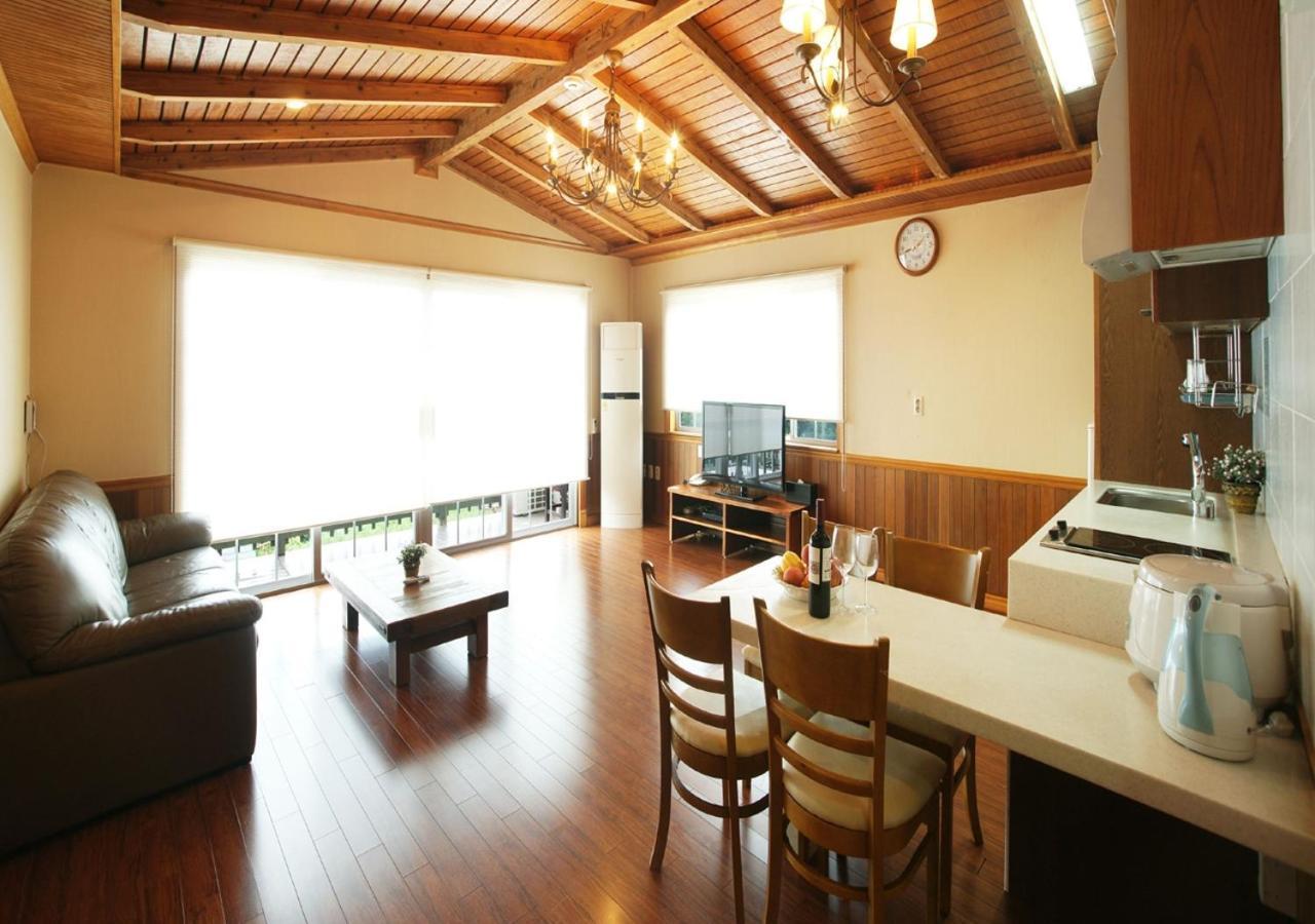 Uts Village Jeju Extérieur photo