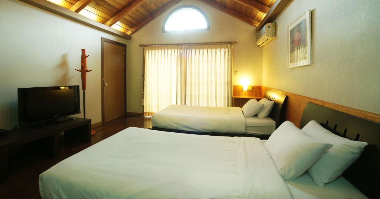 Uts Village Jeju Extérieur photo